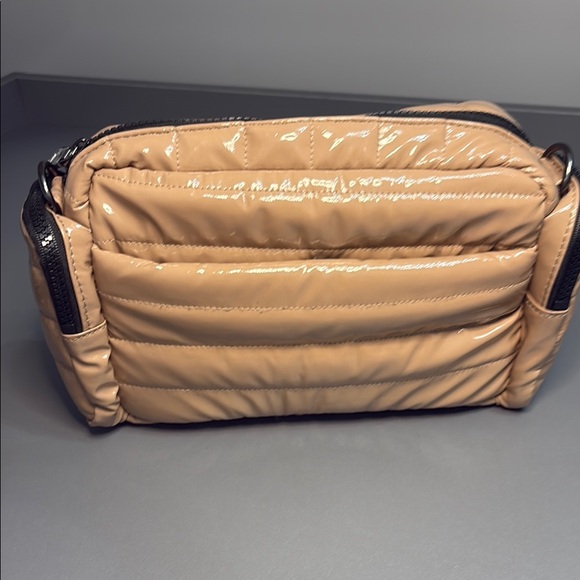 THINK ROYLN Tan and Black Quilted Crossbody Bag - Picture 4 of 13